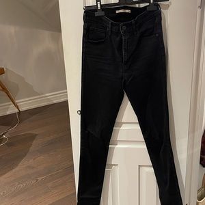 Levi’s Black Mile High Super Skinny Jeans size 28